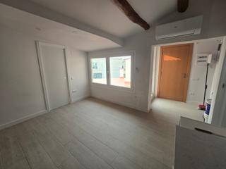 Àtic a Carrer casajuana 8. Atico recien reformado con preciosa terraza soleada