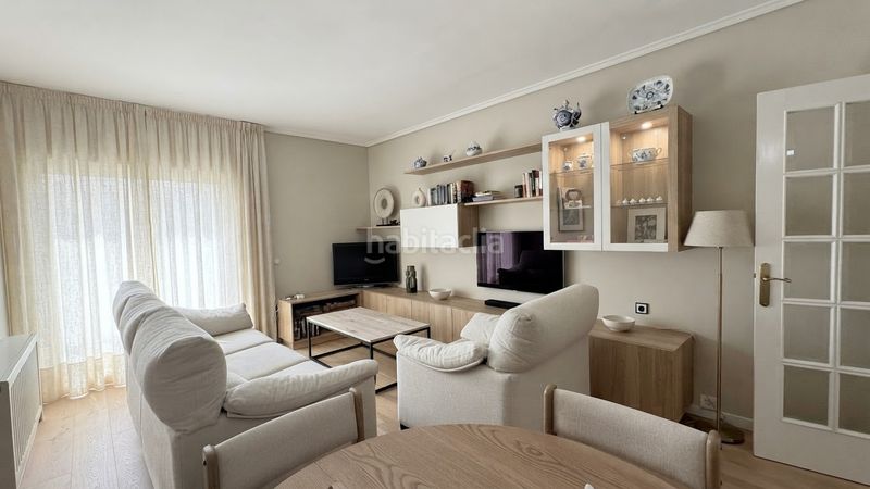 Foto 20ee0650-b0f2-4d45-8bbd-e83fbb2e5ad1. Flat in carrer de còrsega 5 in Sant Vicenç de Castellet