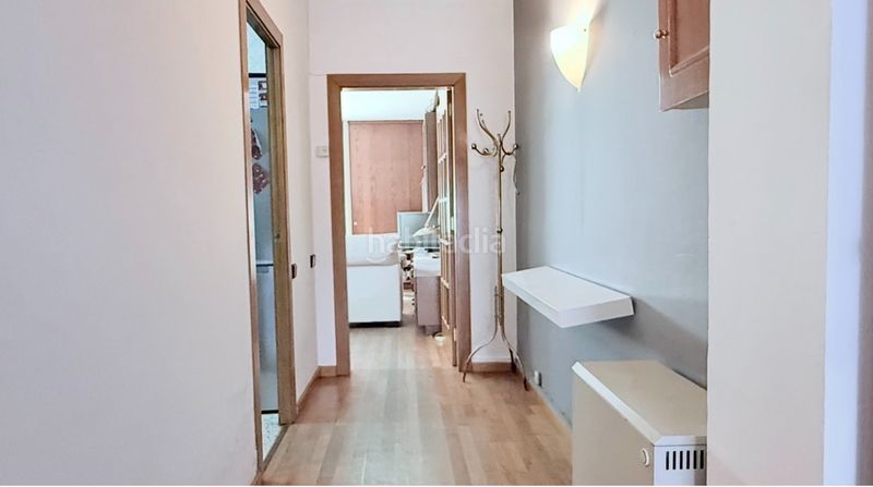 Foto 9bf173e8-dacd-4731-be9f-c073f2df4591. Flat in carrer de còrsega 5 in Sant Vicenç de Castellet