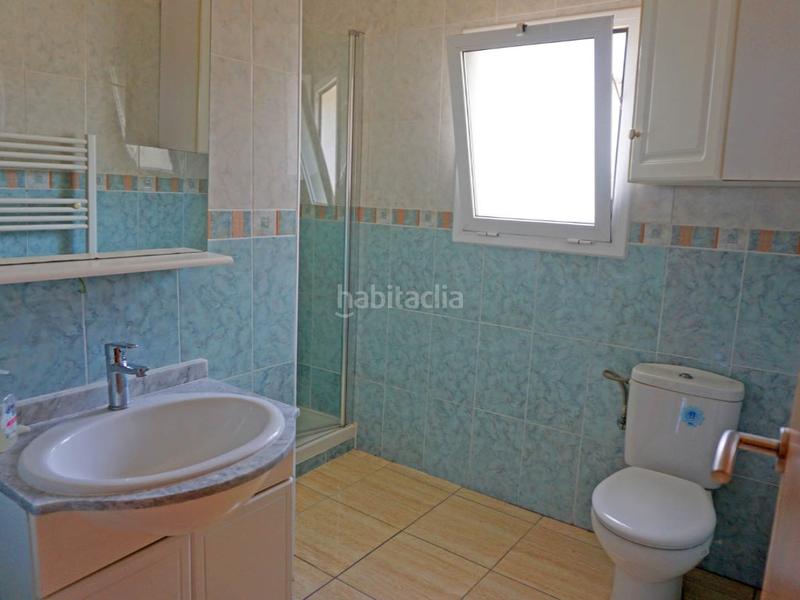 Foto 9b8591f5-10ab-40ba-99a3-cf65a0668371. House with parking in Port - La Clota - Puig Sec Escala (L´)