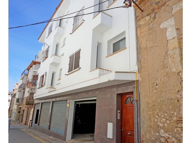 Foto 2f28f133-bc77-424d-88e3-df4de27bebb2. Edifici a Nucli Antic Escala (L´)