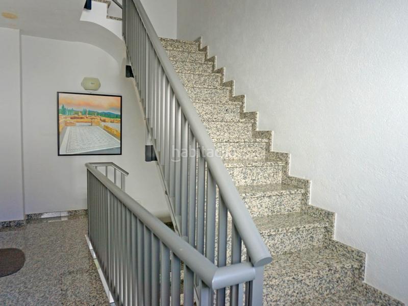 Foto 377051eb-aad7-43d3-8bc9-81301191a66d. Edifici a Nucli Antic Escala (L´)