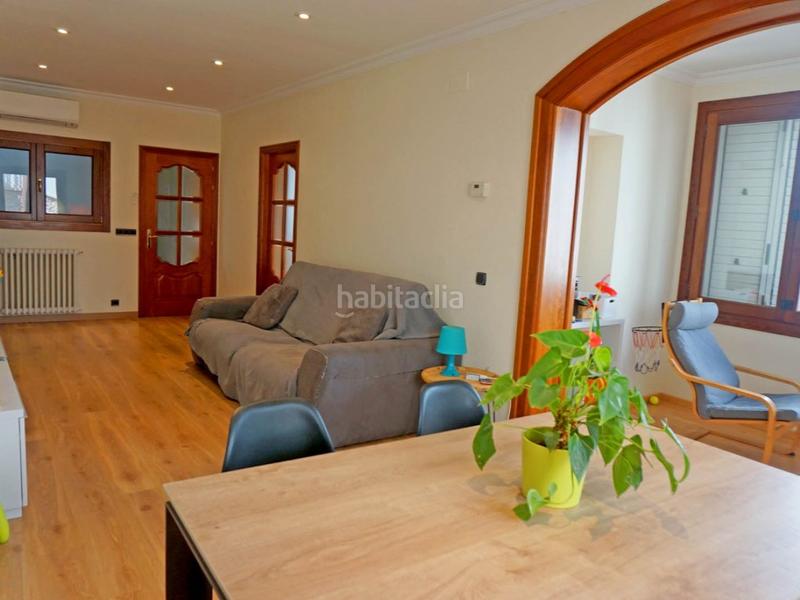 Foto a04d8c2d-2fe8-4bb1-b1f4-8959fbb6b00a. Edifici a Nucli Antic Escala (L´)