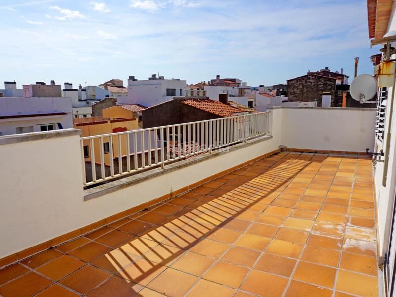 Foto bf1db5a5-dfb2-4f1b-aadd-d35e3b067fbc. Edifici a Nucli Antic Escala (L´)