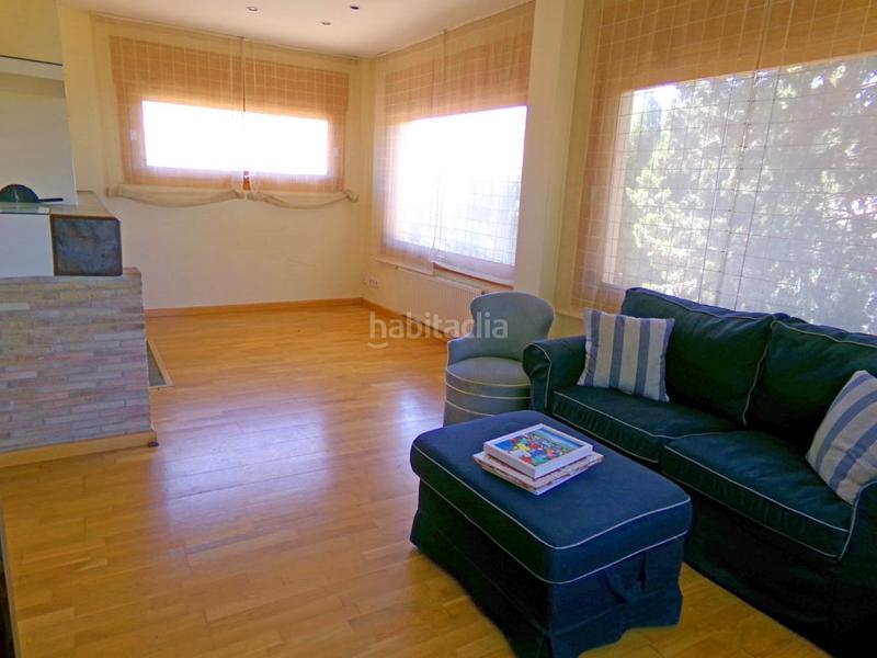 Foto 92d763ba-708a-42db-8a2b-b44b1b75c56f. Xalet amb aparcament a Eixample Residencial Escala (L´)