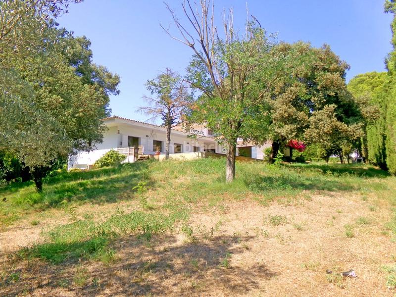 Foto 98002823-0fcf-4a47-8a3a-c8eedc768c68. Xalet amb aparcament a Eixample Residencial Escala (L´)