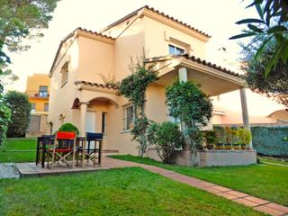 Casa  N/a. Serra cavallera 1b