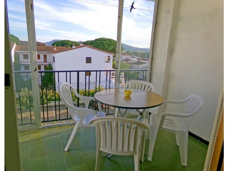 Foto 491247a1-648b-4a2f-b84b-0596c18b9d8d. Apartment with parking in Riells Escala (L´)