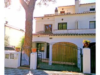 Casa  Avenida montgo. Avinguda montgó 192