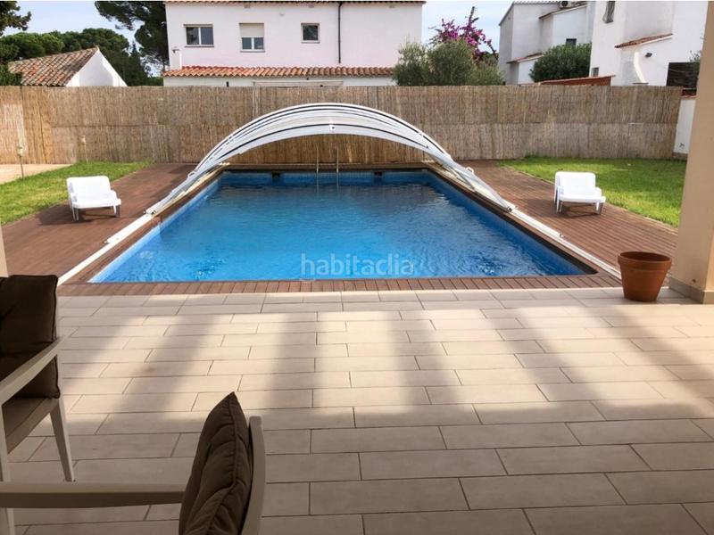 Foto 58990eb5-73d2-45d4-937d-cc8cea5fbb74. Chalet barcelona 82b en Riells Escala (L´)