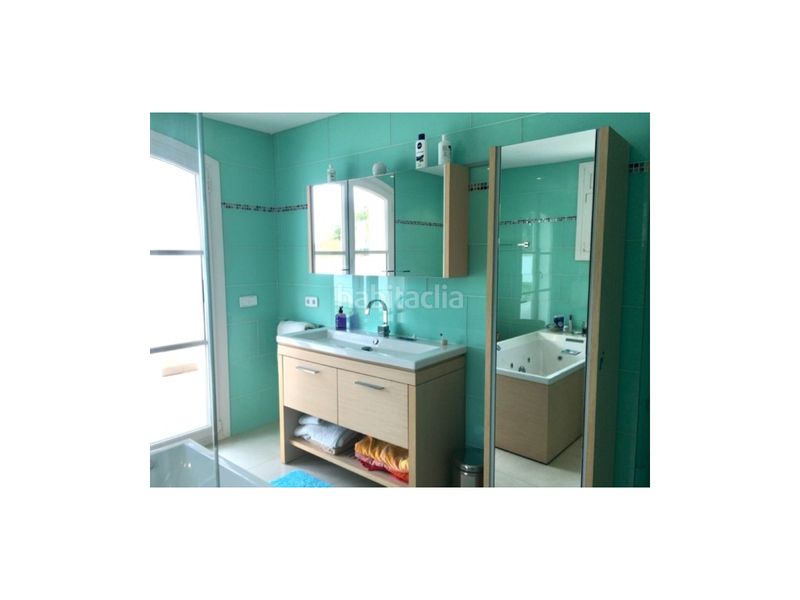 Foto 59d3cb98-0465-424d-ab1f-c8864f95c28a. Chalet in calle barcelona 82 in Riells Escala (L´)