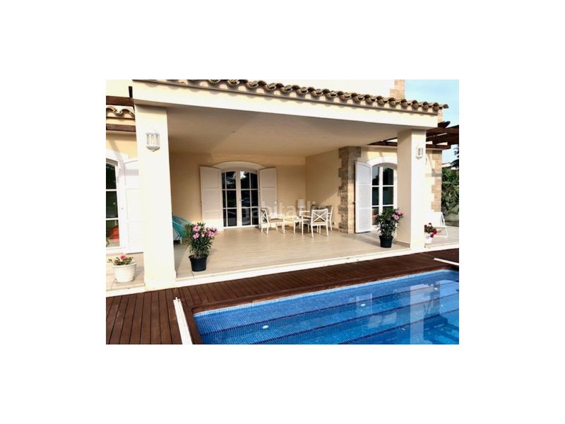 Foto c4207ca0-f457-4219-9fa9-1d17c395db0b. Chalet in calle barcelona 82 in Riells Escala (L´)