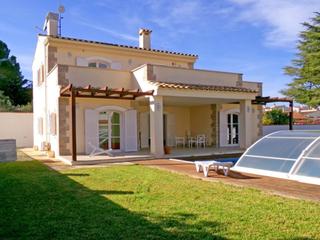 Chalet  Calle barcelona. Barcelona 82b