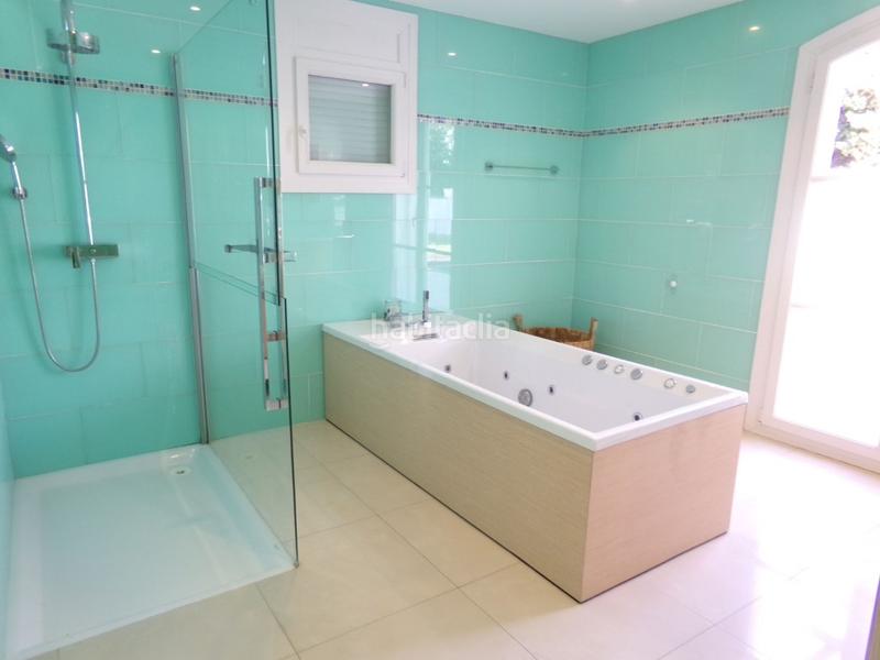 Foto e3472e8f-73f3-416f-bade-410dc1c42d38. Chalet barcelona 82b en Riells Escala (L´)