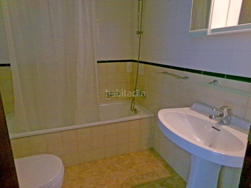 Foto c478b0f6-bef4-40cb-b215-11cc8956b26c. Casa a calle puig a Riells Escala (L´)
