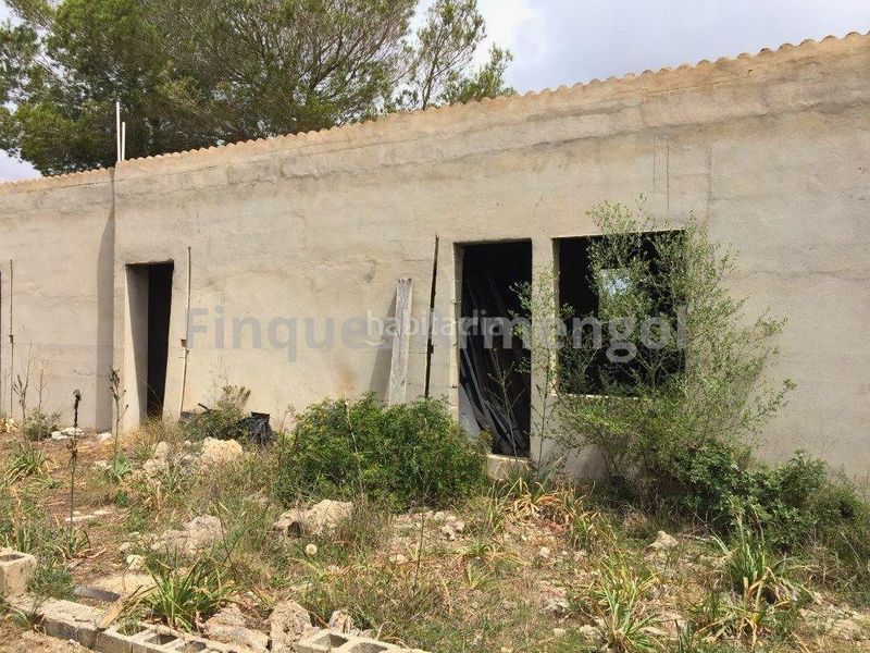 Foto cc1b6fec-6a1f-46f7-8281-35937804dc92. Casa amb aparcament a Ciutadella Ciutadella de Menorca