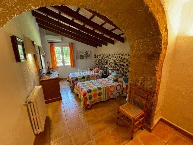 Foto 0ab02c0f-8503-4556-97b2-f380c5b8c4d8. Casa amb calefacció aparcament piscina a Es Mercadal poble Es Mercadal