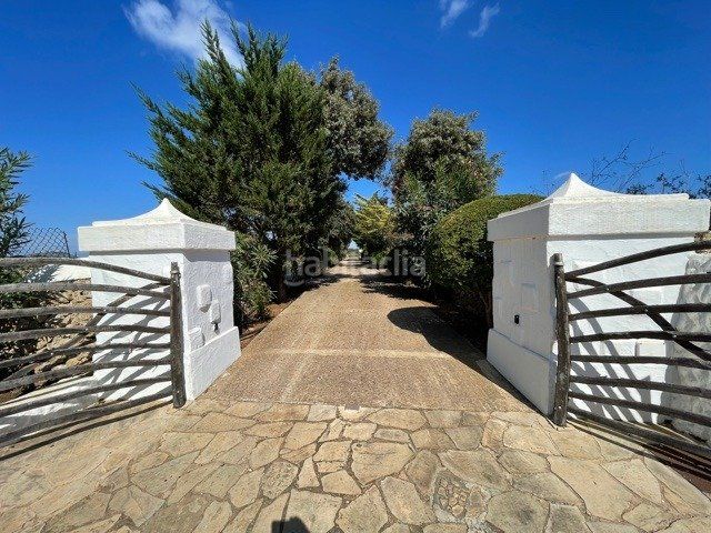 Foto 7edd1b70-4e76-4916-b85d-a0056825ac62. Casa amb calefacció aparcament piscina a Es Mercadal poble Es Mercadal