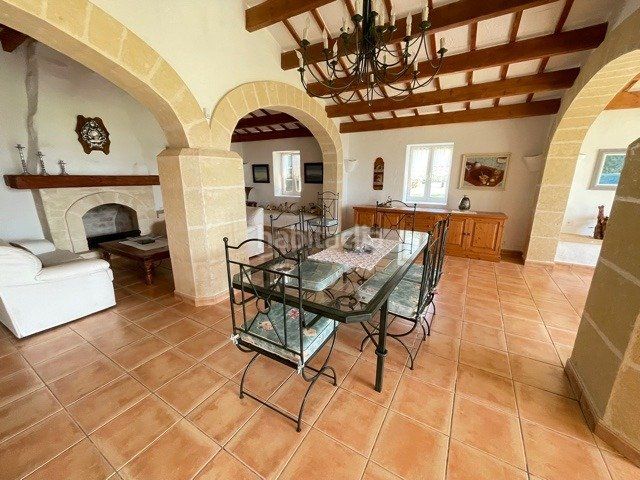 Foto cfa4a4cf-62ac-4282-837d-7c30c62689a7. Casa amb calefacció aparcament piscina a Es Mercadal poble Es Mercadal