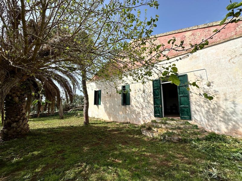 Foto 41b12ee4-5d0f-4649-abf9-48785e343c58. Casa amb aparcament a Ferreries poble Ferreries