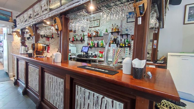 Foto 1f6637be-9932-47d1-aaab-e6e61e0edcad. Local comercial a Coves Noves Es Mercadal