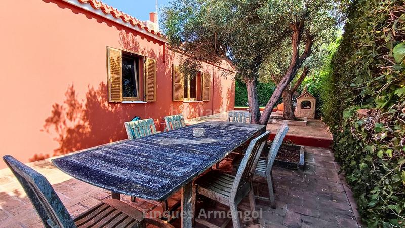 Foto 2f4247a8-a871-46cb-9528-0e8f2c24f34d. Chalet con parcheggio in Biniancolla-Punta Prima Sant Lluís