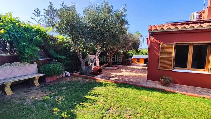 Foto 95c6c3ce-07a3-4217-8897-89206f6c281c. Chalet con parcheggio in Biniancolla-Punta Prima Sant Lluís