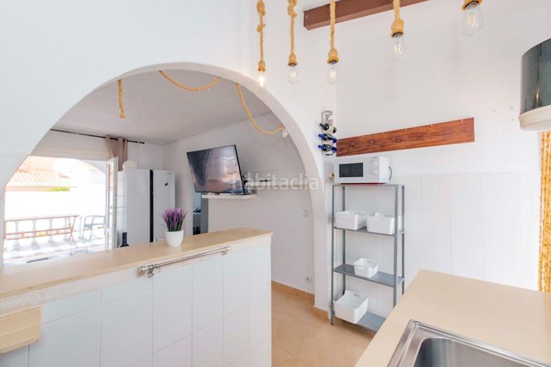 Foto 182d7de3-6a80-439e-b90e-24a1194b881f. Xalet amb piscina a Cala en Porter Alaior