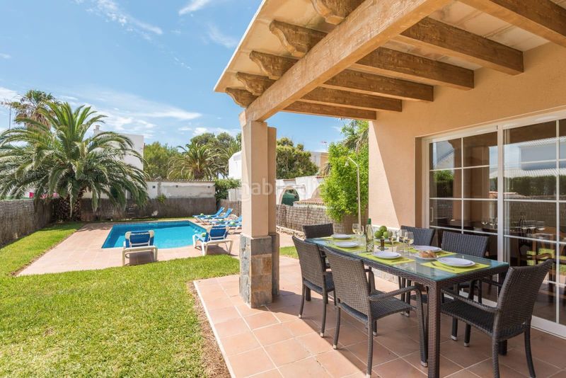 Foto e9192373-2f21-4ba6-8a0e-ce4fc2462451. Xalet amb calefacció aparcament piscina a Cala Blanca Ciutadella de Menorca