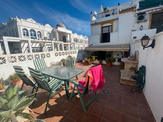Casa adossada  Calle ramal capitulaciones. Adosado con amplio patio en la zona de montemar (torremolinos)