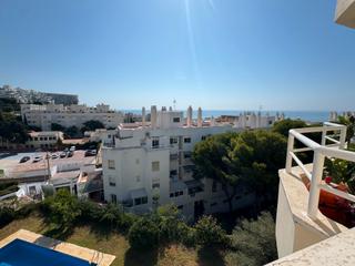 Àtic a Avenida carlota alessandri 184. Atico de 2 dormitorios con vistas al mar en la carihuela