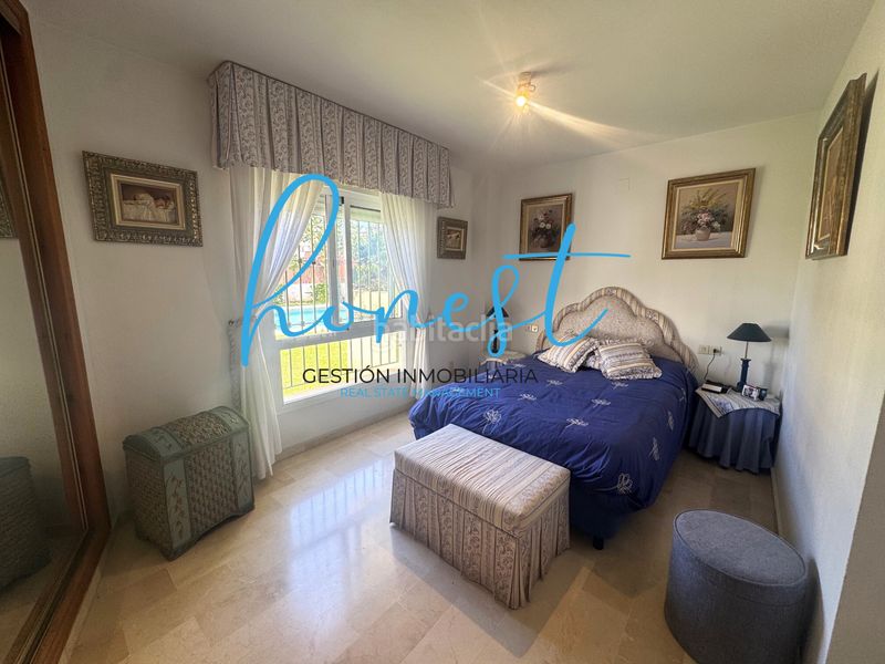 Foto ca753fa7-498a-472e-9711-88879bd79d15. Pis amb aparcament piscina a El Bajondillo Torremolinos