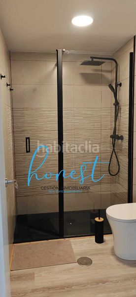 Foto edee8217-382d-440d-8b4a-032e2ea4dbe8. Appartement in calle hoyo 18 in Manantiales-Estación de Autobuses Torremolinos