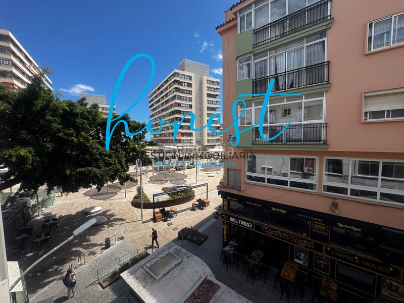 Foto 5bc258b3-0b8c-4d1b-9743-7d901894da3e. Pis a El Bajondillo Torremolinos
