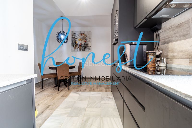 Foto a6bcad65-5b18-4613-bd9e-7a05c3050e6f. Casa amb aparcament a Calvario Torremolinos