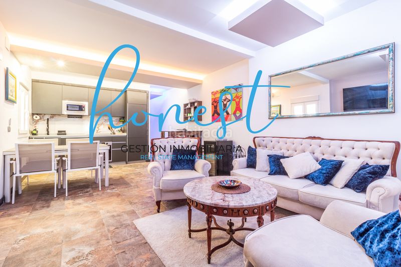 Foto fb3859d5-2268-484a-aa7c-dc8c4f6a69ba. Casa amb aparcament a Calvario Torremolinos