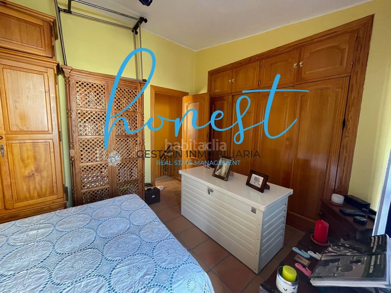 Foto b6bbd5aa-8da9-4384-91fb-a60cd58672c1. Casa adossada amb xemeneia piscina a Playamar - Benyamina Torremolinos