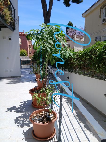 Foto add83b5f-7340-4312-8091-a674b8e3972e. Pis amb aparcament a El Bajondillo Torremolinos