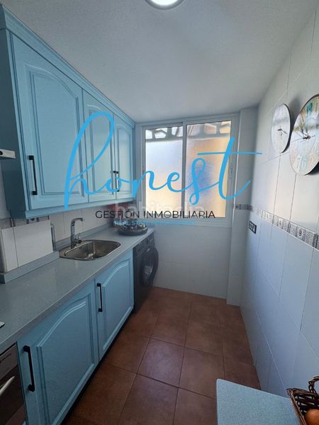 Foto 192cfef2-6247-4008-ac5f-864ebcdeae33. Etagenwohnung in avenida isabel manoja 14 in Ayuntamiento Torremolinos