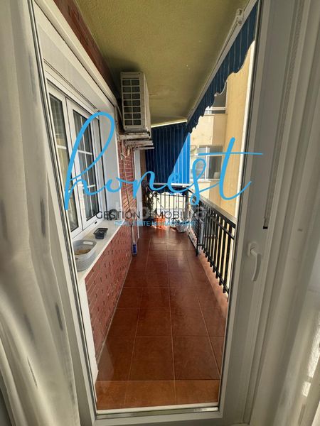 Foto 62319b99-c384-4c34-8890-8c3e0bc3681e. Etagenwohnung in avenida isabel manoja 14 in Ayuntamiento Torremolinos