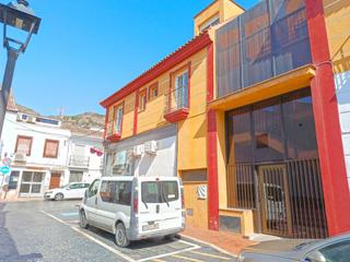 Dúplex  Calle lealtad