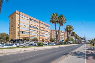 Pis  Calle cañizares. Piso en primera línea de playa en málaga