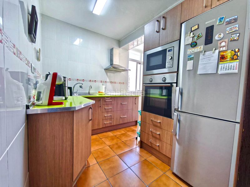 Foto 5ad46fb9-f9b8-4d30-87df-38c71707c03f. Piso en Carranque - Haza Cuevas Málaga