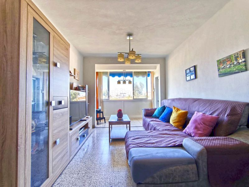 Foto 6e8dc7f8-5fb2-4c1a-91fe-e5ff34e820c8. Piso en Carranque - Haza Cuevas Málaga