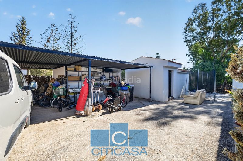 Foto cf562fa5-f926-43ab-b58c-98e7dde740d7. Masia amb xemeneia aparcament piscina a Nueva Aljaima - Las Tres Leguas - Los Mondeños Cártama