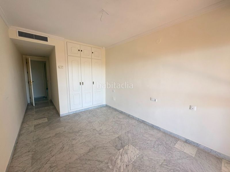Foto 035bf398-df97-41df-aaed-03c235402aea. Rent flat with parking pool in Miraflores del Palo Málaga