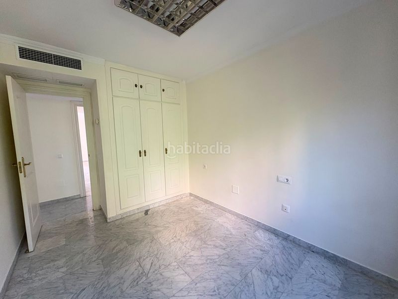 Foto fa532e22-ed42-4574-9405-5ed33db6f8fc. Rent flat with parking pool in Miraflores del Palo Málaga