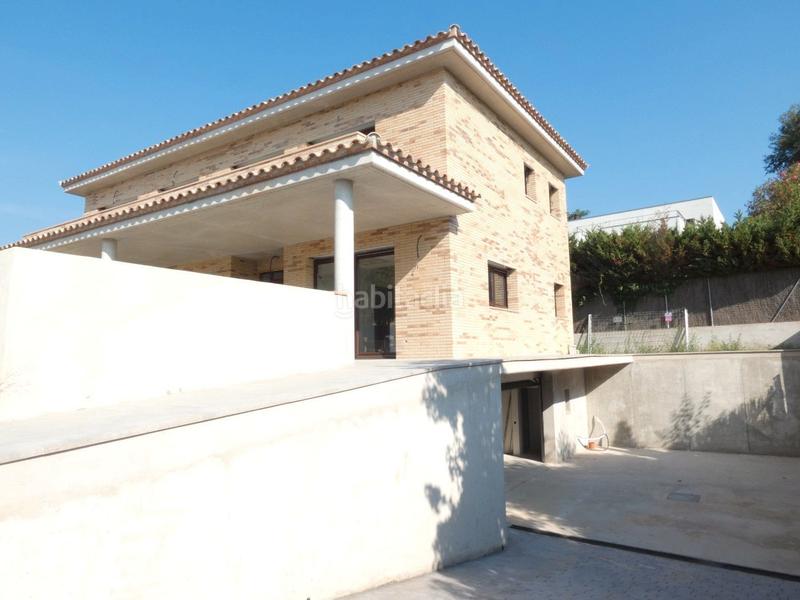 Foto 161485f2-8896-418a-aa37-f54fd1430fbc. Chalet preciosa casa con jardín en Urbanitzacions Sant Pol de Mar