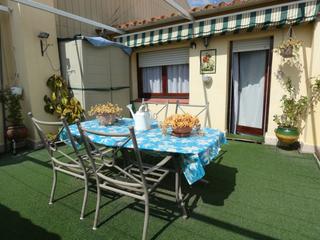Casa a Cerdanyola Nord. Con prking terraza y buhardilla