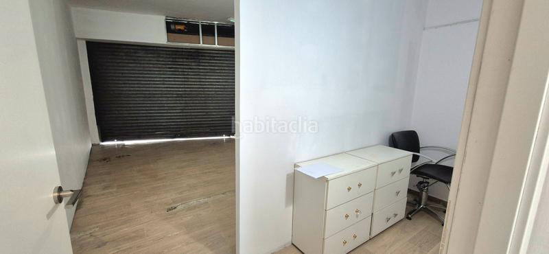 Foto 30da5739-130a-4c08-a03c-69f3da498668. Edificio  tipo casa con aparcamiento o comercio en Mataró